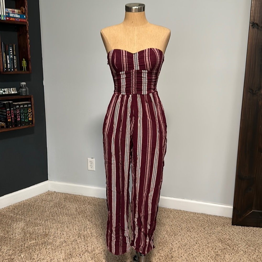 Strapless maroon & white jumpsuit